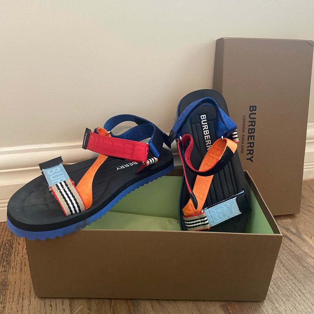 Men's Burberry Sandals